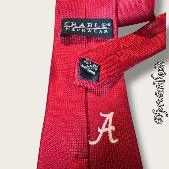 University of Alabama Silk Necktie – Show Your Team Spirit - Picture 3 of 10
